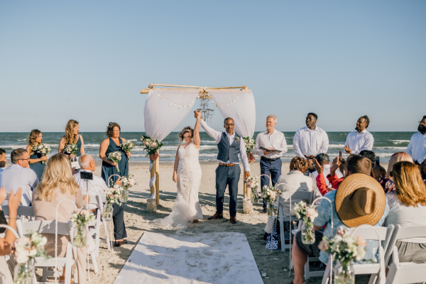 all inclusive Texas beach wedding by Everlasting Elopements