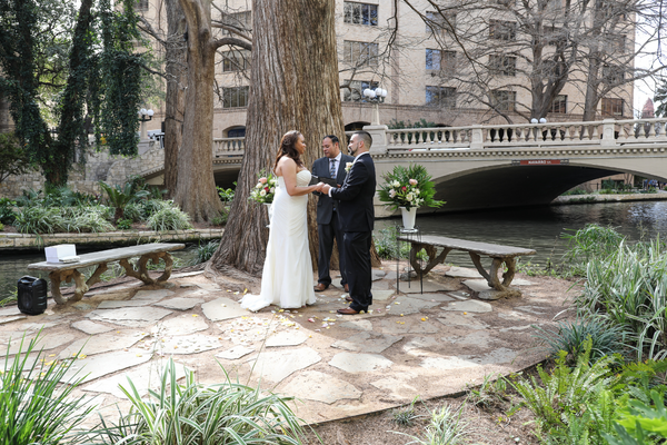 LIVING IN THE CITY: Wedding KISS Amplified His Downtown San Diego